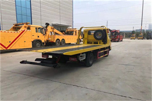 西林区非事故拖车