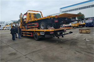 西林区同城汽车补胎