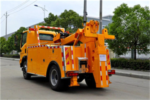 西林区高速路拖车费